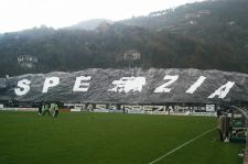 Spezia, colloquio fra tifosi e squadra